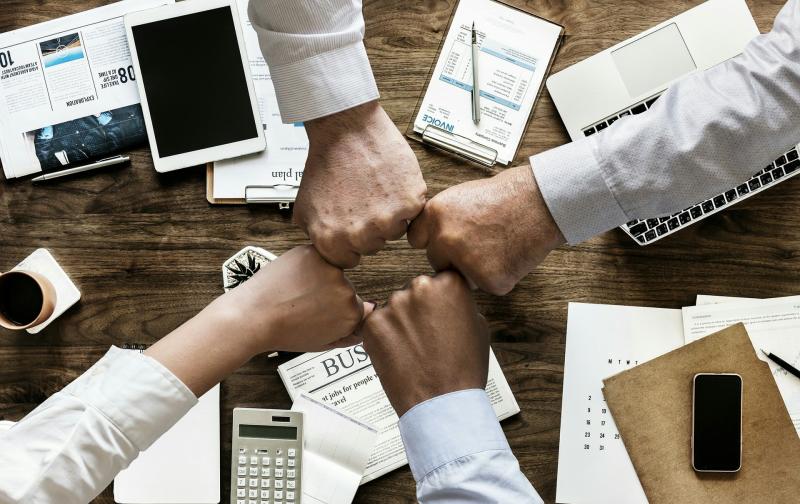 Desenvolvimento de software automação e suas vantagens para empresas modernas